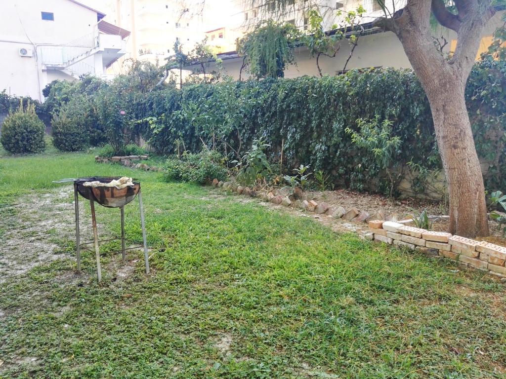 Apartments Mehmeti Vlorë Esterno foto